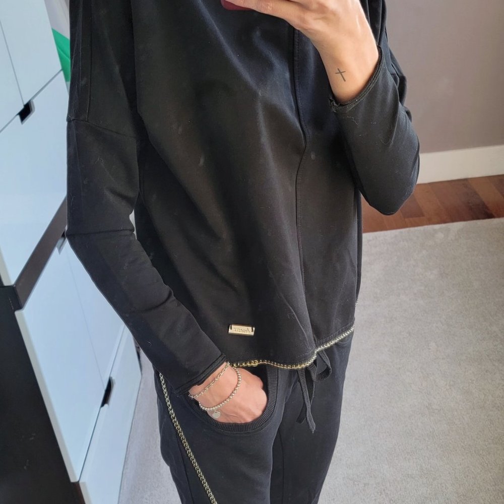 Cool suit